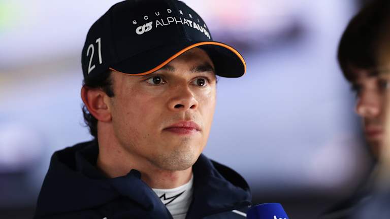 Nyck de Vries Gives Alarming AlphaTauri Update As Team Continues To Find Themselves In Hot Water